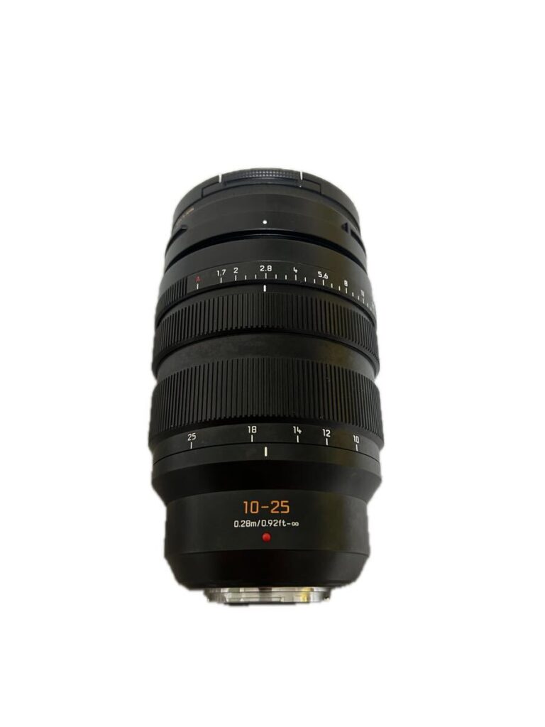 Panasonic LUMIX G 10-25mm F0.28 一眼レフ用レンズ