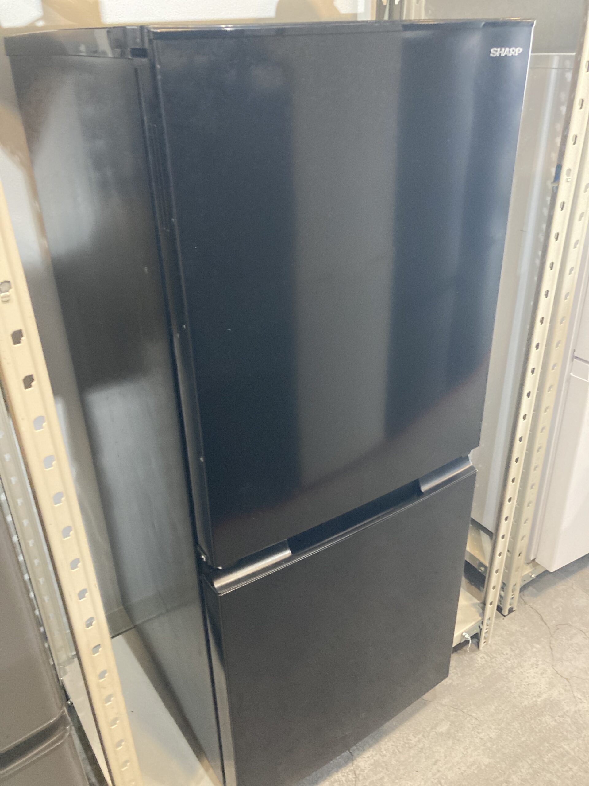 SHARP 2023年製 152L 冷蔵庫 中古品販売