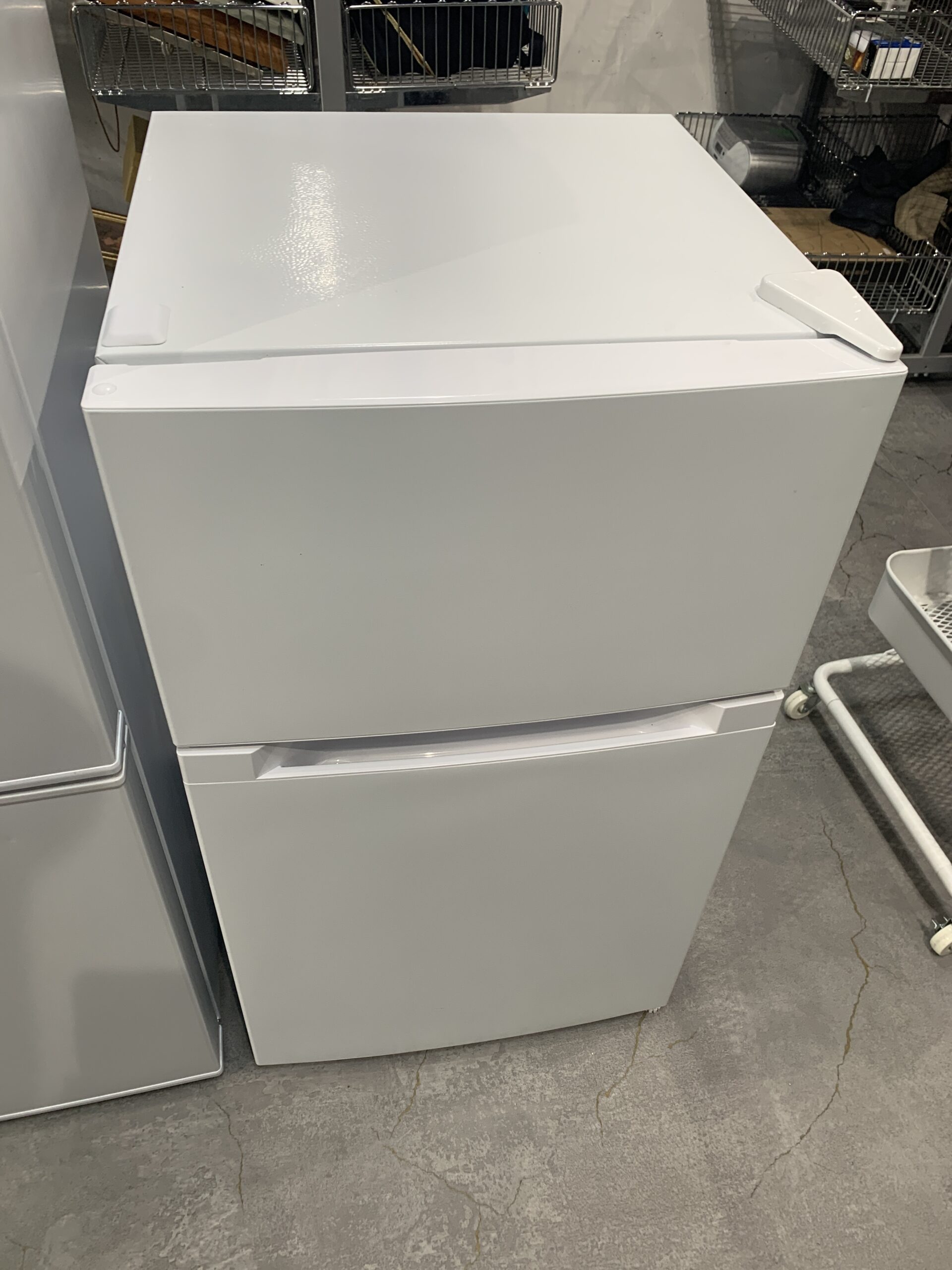 アイリスオーヤマ 2023年製 87L 冷凍冷蔵庫 中古品販売