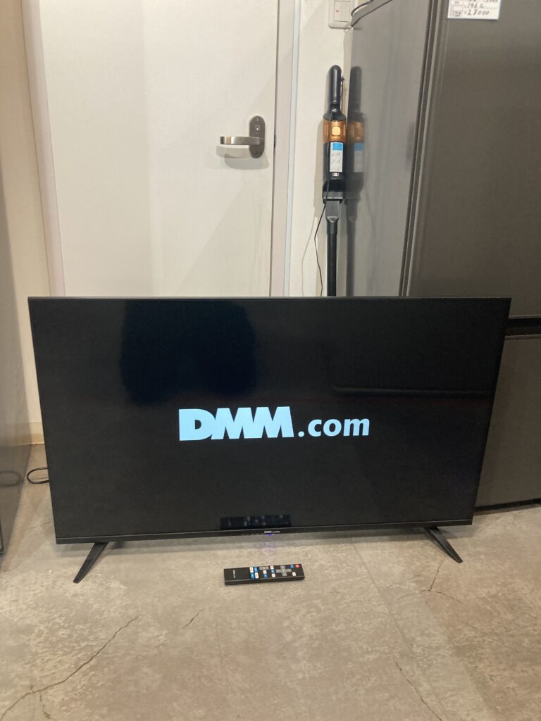 DMM.make 4Kモニター　43インチ　大型ディスプレイ 中古品販売