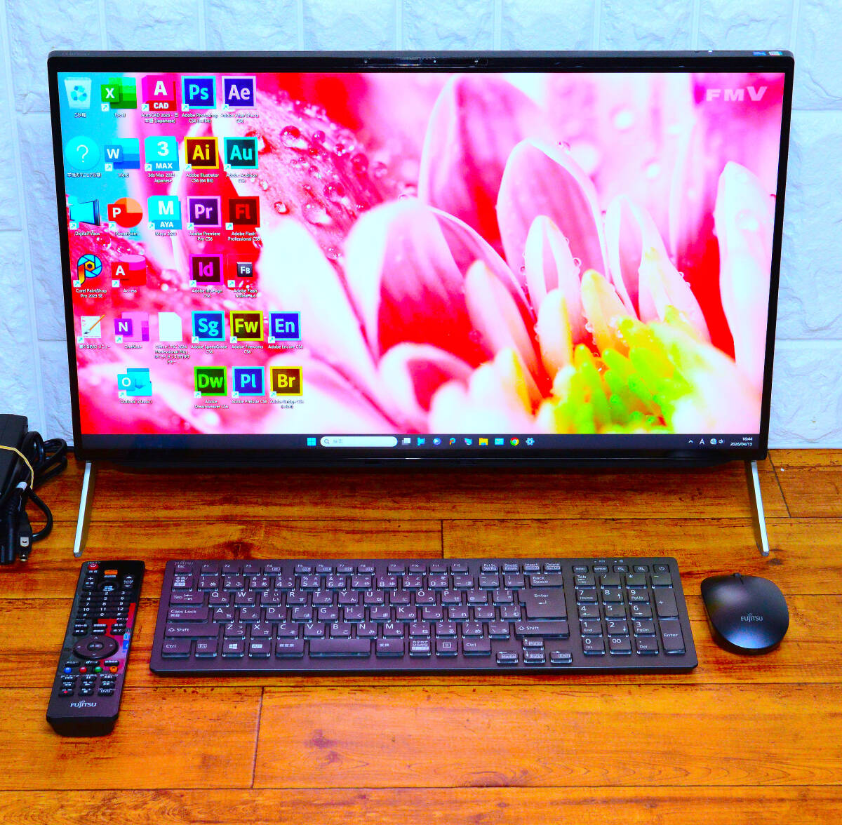 富士通 ESPRIMO FH77/F3 第11世代i7 ブルーレイ搭載デスクトップPC