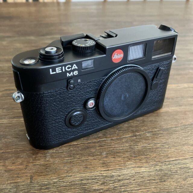 Leica M6 0.72 ブラック ボディ レンジファインダーカメラ