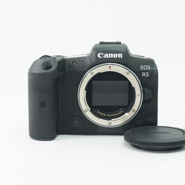 Canon EOS R5 ボディ ミラーレス一眼カメラ