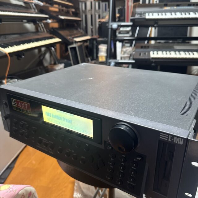 E-MU E4XT ハードウェア サンプラー 128MB