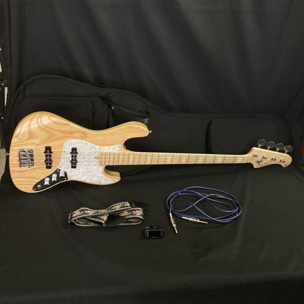 Bacchus WL-JB4 CRAFT SERIES エレキベース