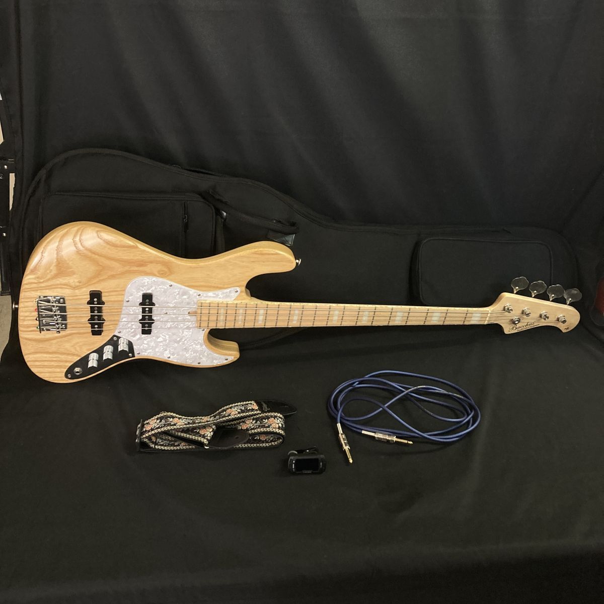Bacchus WL-JB4 CRAFT SERIES エレキベース