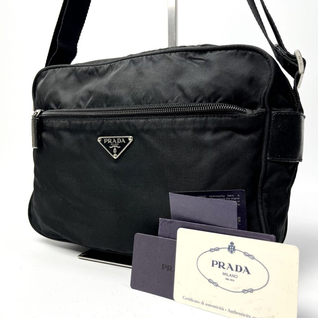 PRADA プラダ 三角ロゴ ショルダーバッグ テスートナイロン