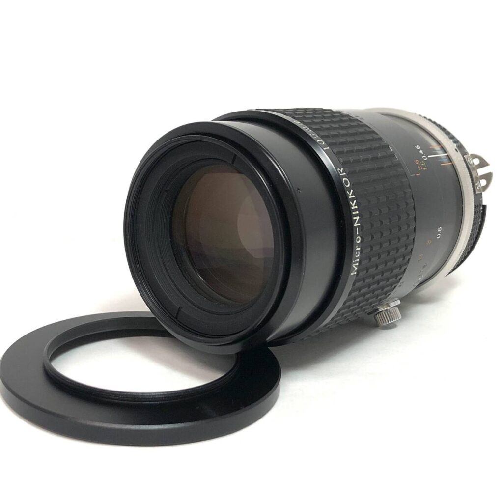 Nikon Micro-NIKKOR 105mm F2.8 マクロレンズ
