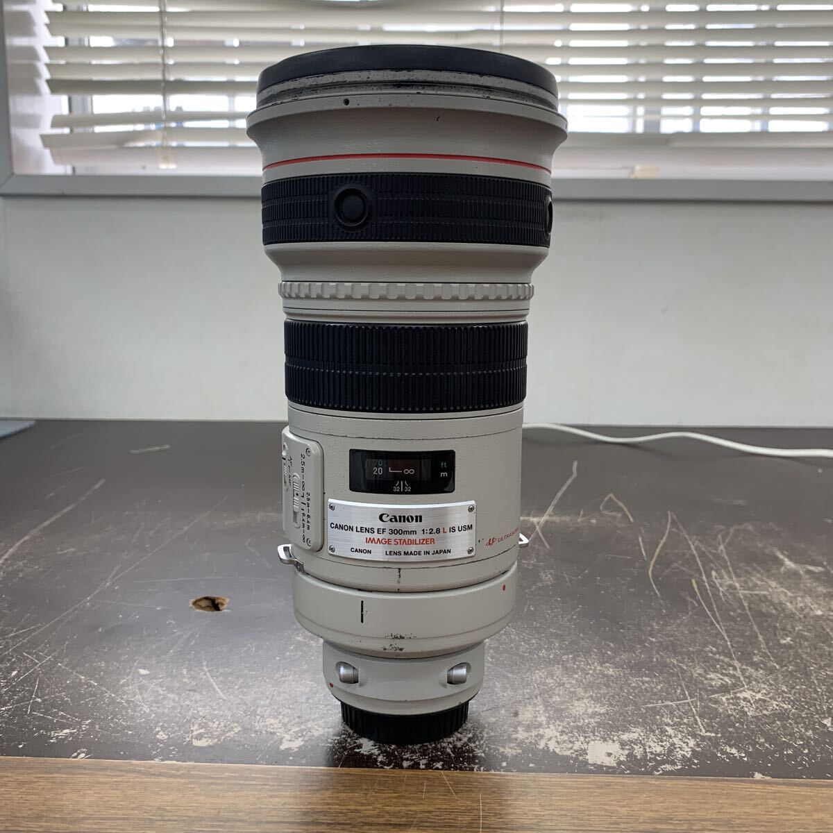 Canon EF 300mm F2.8 L IS USM 望遠レンズ