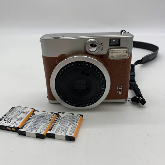 FUJIFILM INSTAX MINI 90 インスタントカメラ チェキ ネオクラシック