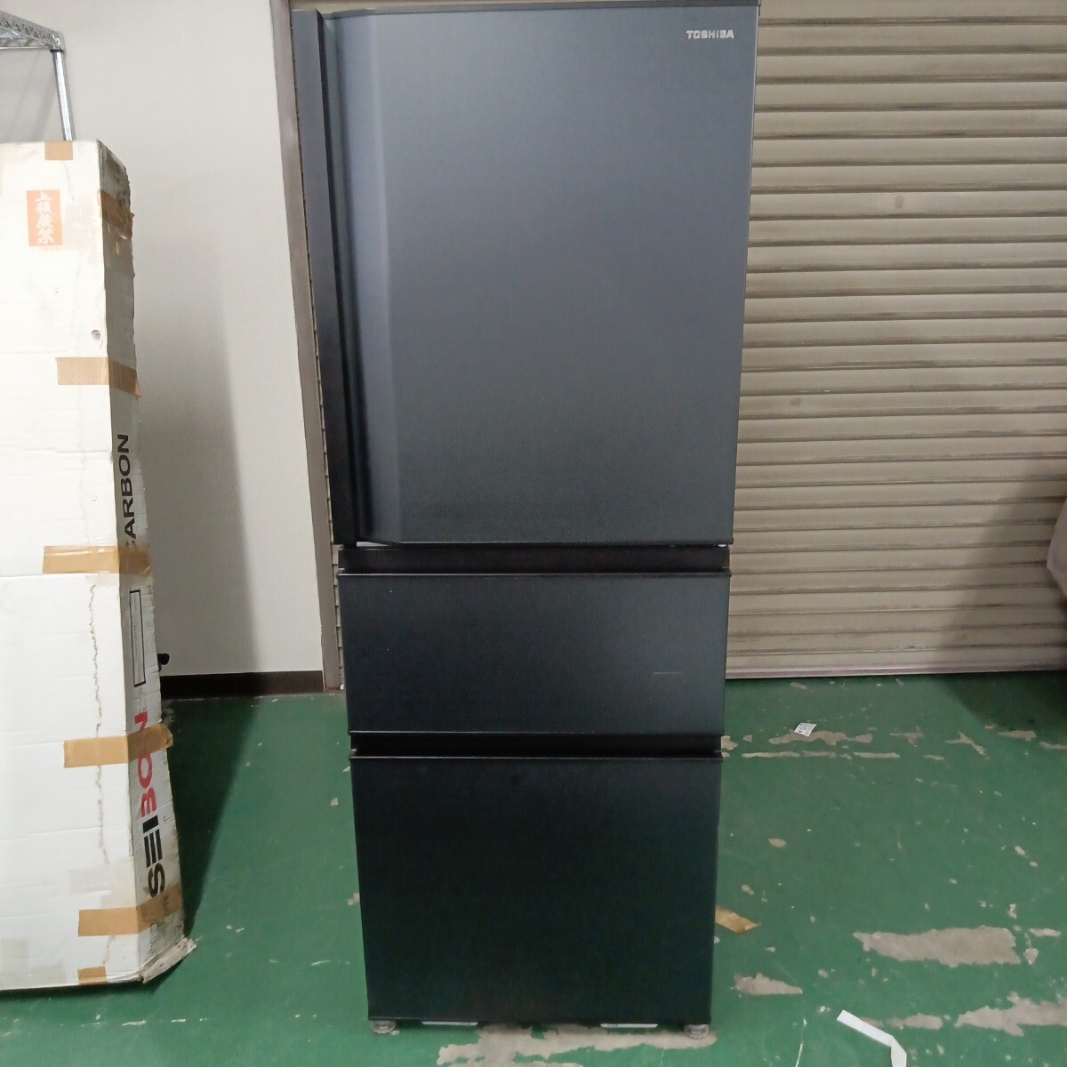 TOSHIBA 東芝 ノンフロン冷凍冷蔵庫 GR-U33SC 326L 3ドア