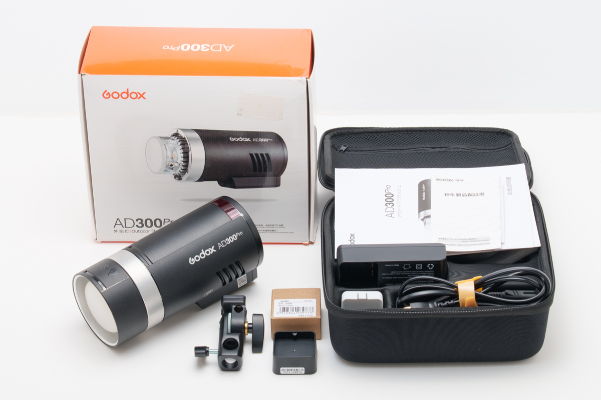 Godox AD300Pro ストロボ 300Ws USB-C充電器付き