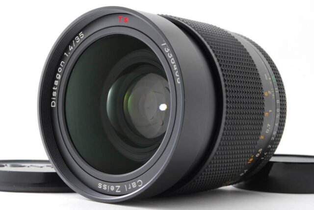 Contax Carl Zeiss Distagon T 35mm F/1.4 MMJ MF Lens