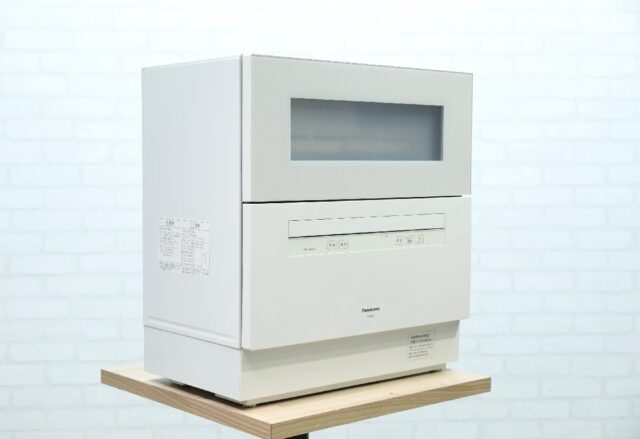 パナソニック 食器洗い乾燥機 NP-TH4-W 卓上型