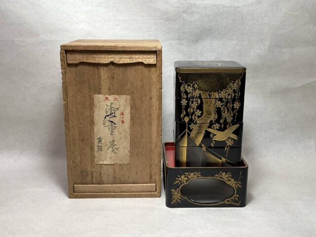 枝垂れ桜文様蒔絵 雛道具 小さめ重箱