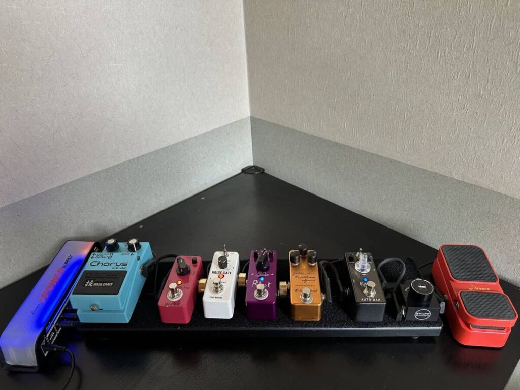 エフェクター まとめ売り Riot Distortion Boss Chorus他