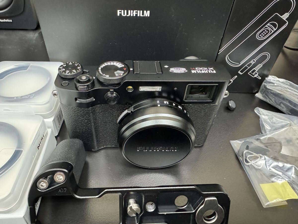 富士フイルム FUJIFILM X100VI ブラック デジタルカメラ