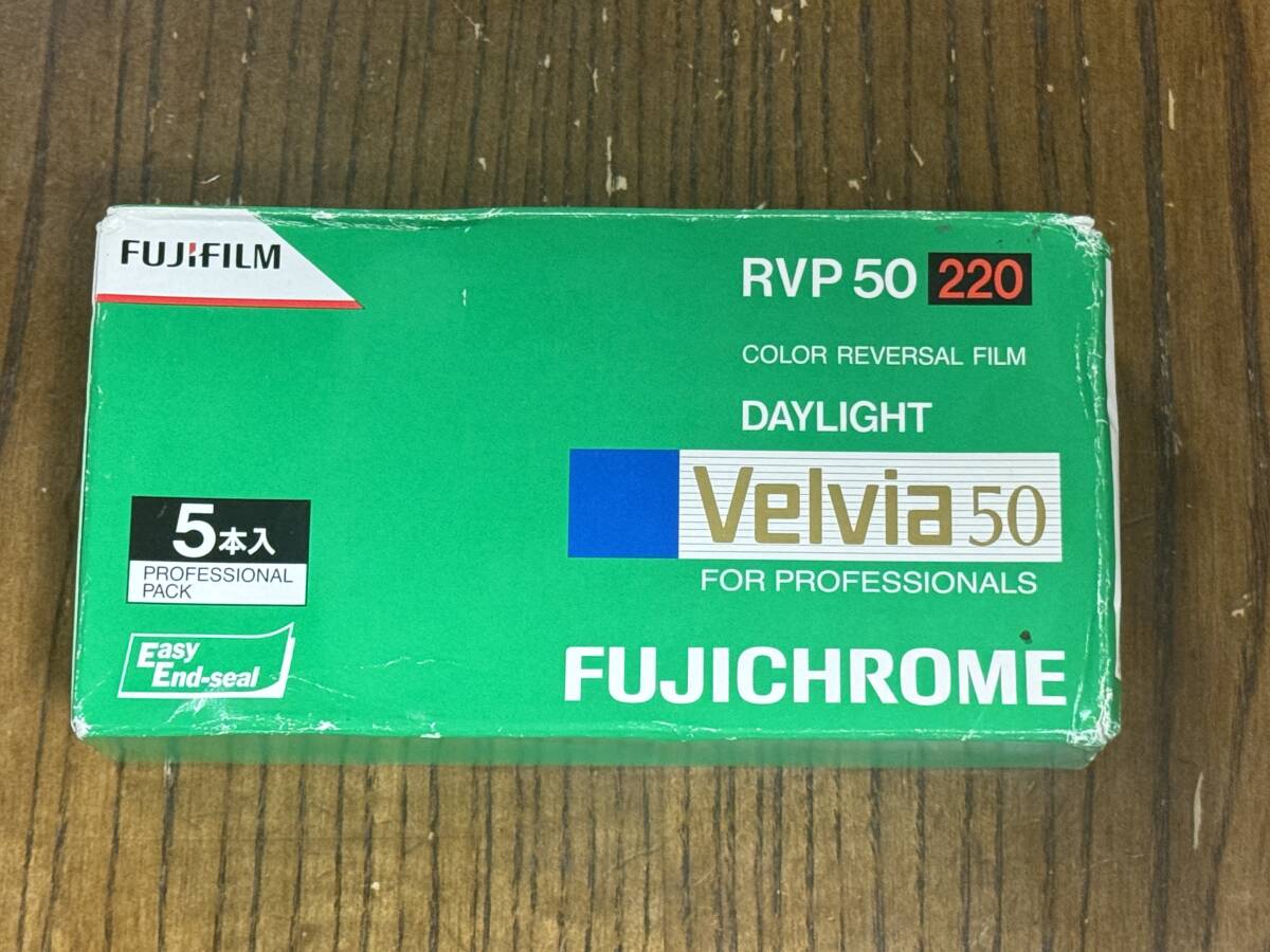富士フイルム Velvia50 ポジフィルム RVP50 220 5本セット