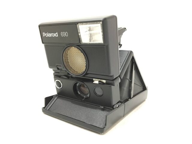 Polaroid 690 フィルムインスタントカメラ