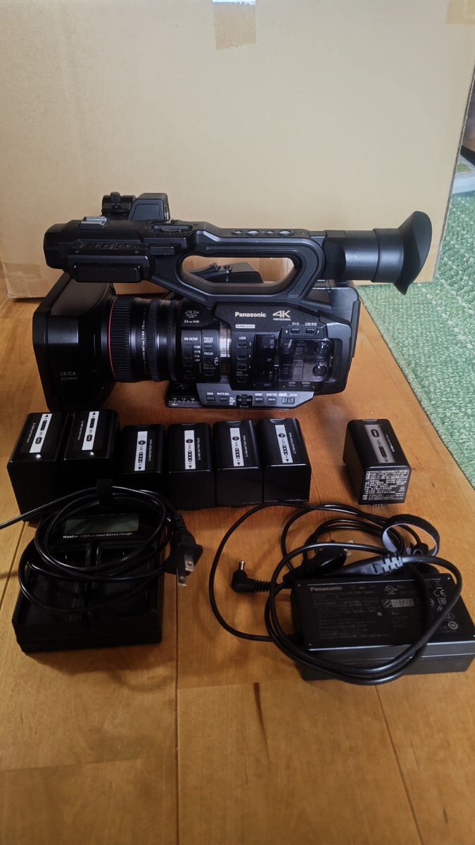 Panasonic AG-UX180 4K業務用ビデオカメラレコーダー