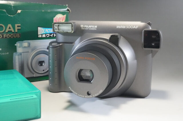 FUJIFILM instax 500AF インスタントカメラ