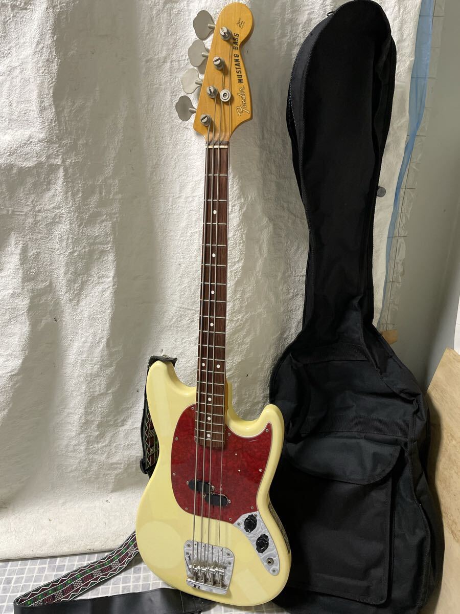 Fender Mustang Bass Offset Body エレキベース