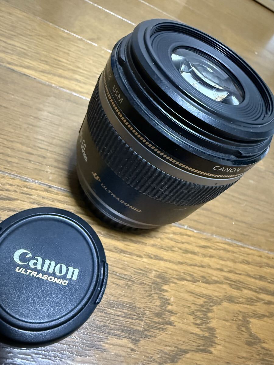 Canon EF-S 60mm 1:2.8 MACRO USM マクロレンズ