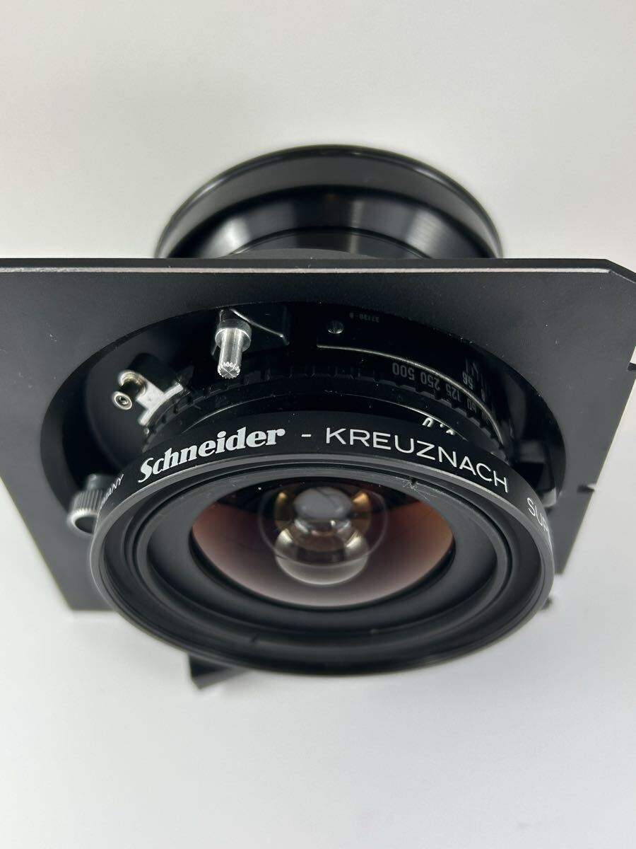 Schneider Kreuznach SUPER-ANGULON 47mm F5.6 大判超広角レンズ