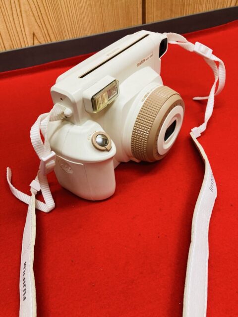 FUJIFILM instax WIDE 300 ポラロイドインスタントカメラ ホワイト