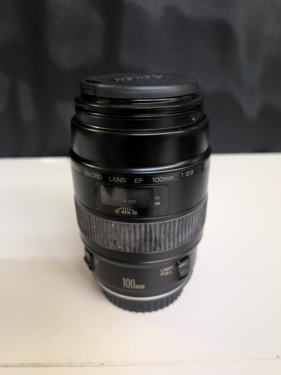 Canon EF100mm F2.8L マクロレンズ