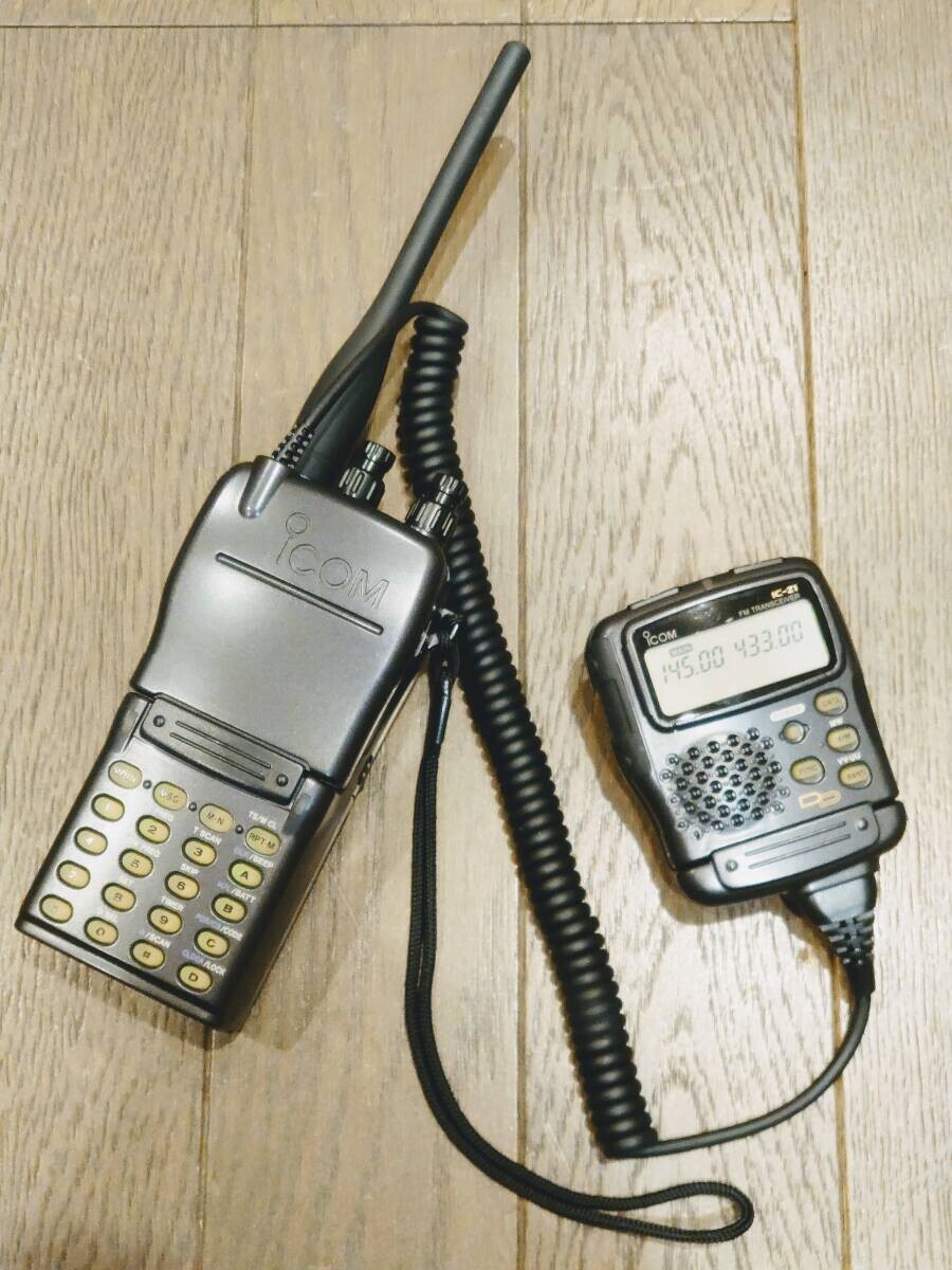ICOM トランシーバー ハンディ機