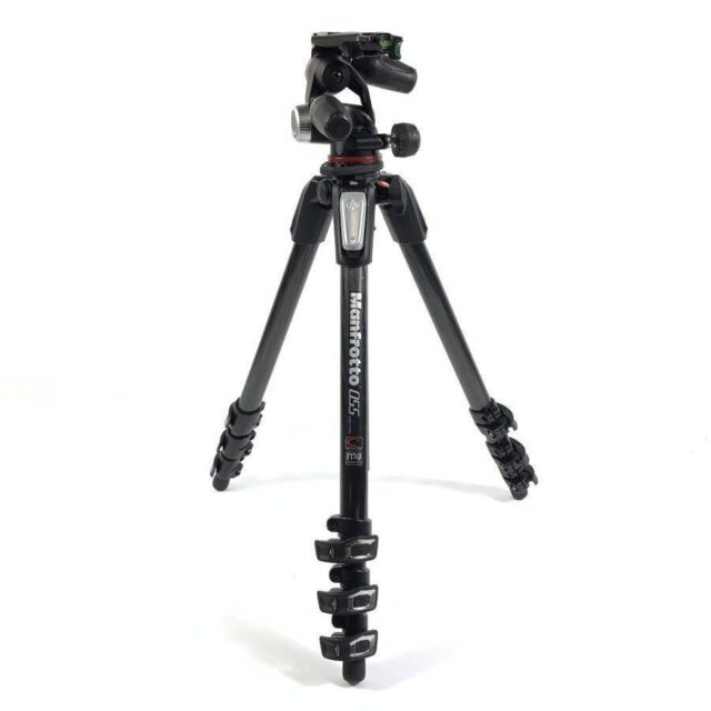 Manfrotto MT055CXPRO4 カーボン三脚 雲台MHXPRO-3W