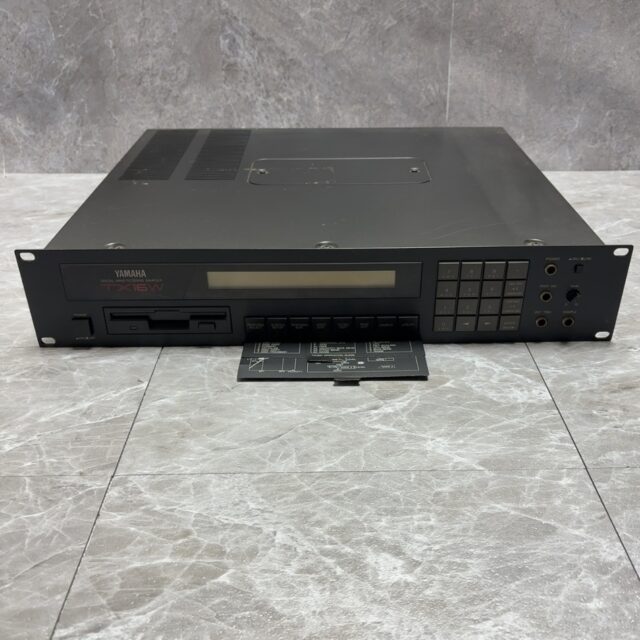 YAMAHA TX16W デジタルウェーブフィルタリングサンプラー