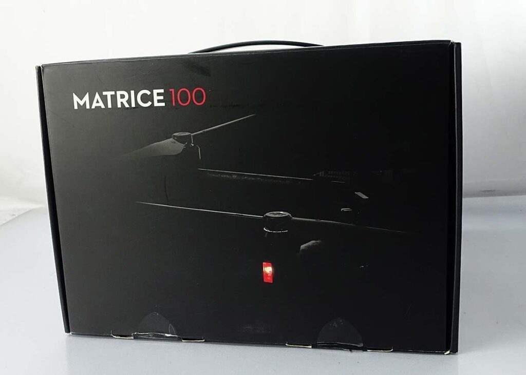 DJI Matrice 100 M100 ドローン