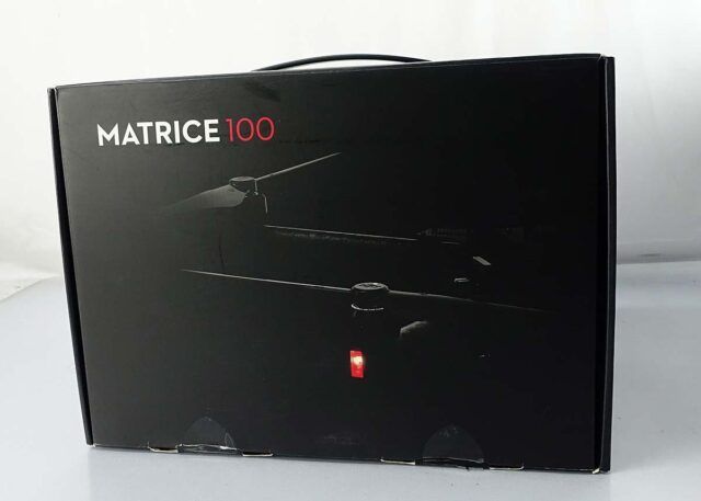 DJI Matrice 100 M100 ドローン