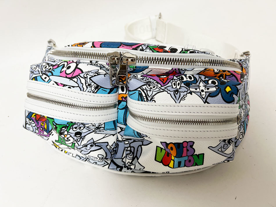 LOUIS VUITTON ルイヴィトン モノグラム コミック バムバッグ M21853