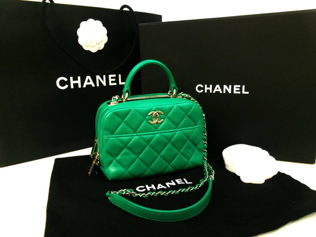 CHANEL シャネル トレンディ ココマーク 2WAYバッグ マトラッセ
