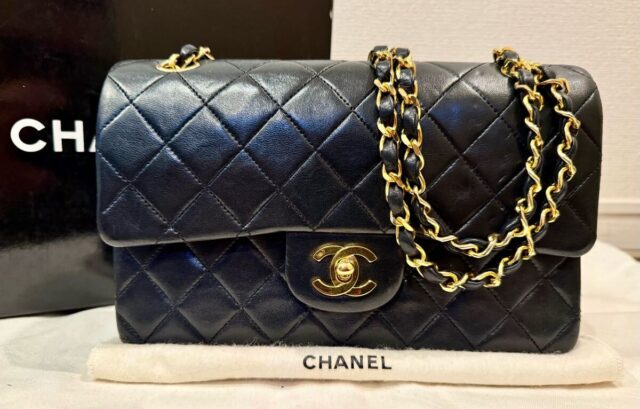 CHANEL シャネル マトラッセ ダブルフラップ チェーンショルダーバッグ ブラック