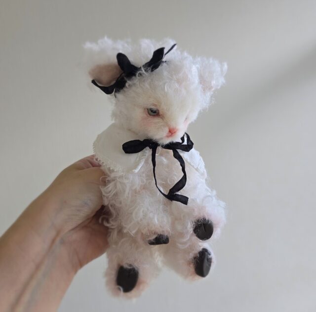 +miumoe+ Babylamb doll ハンドメイドアートドール 白色