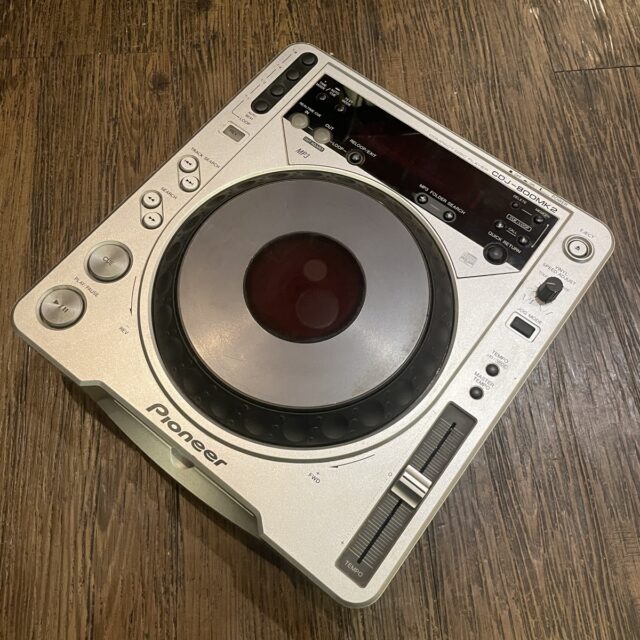 Pioneer CDJ-800 MK2 DJ機材