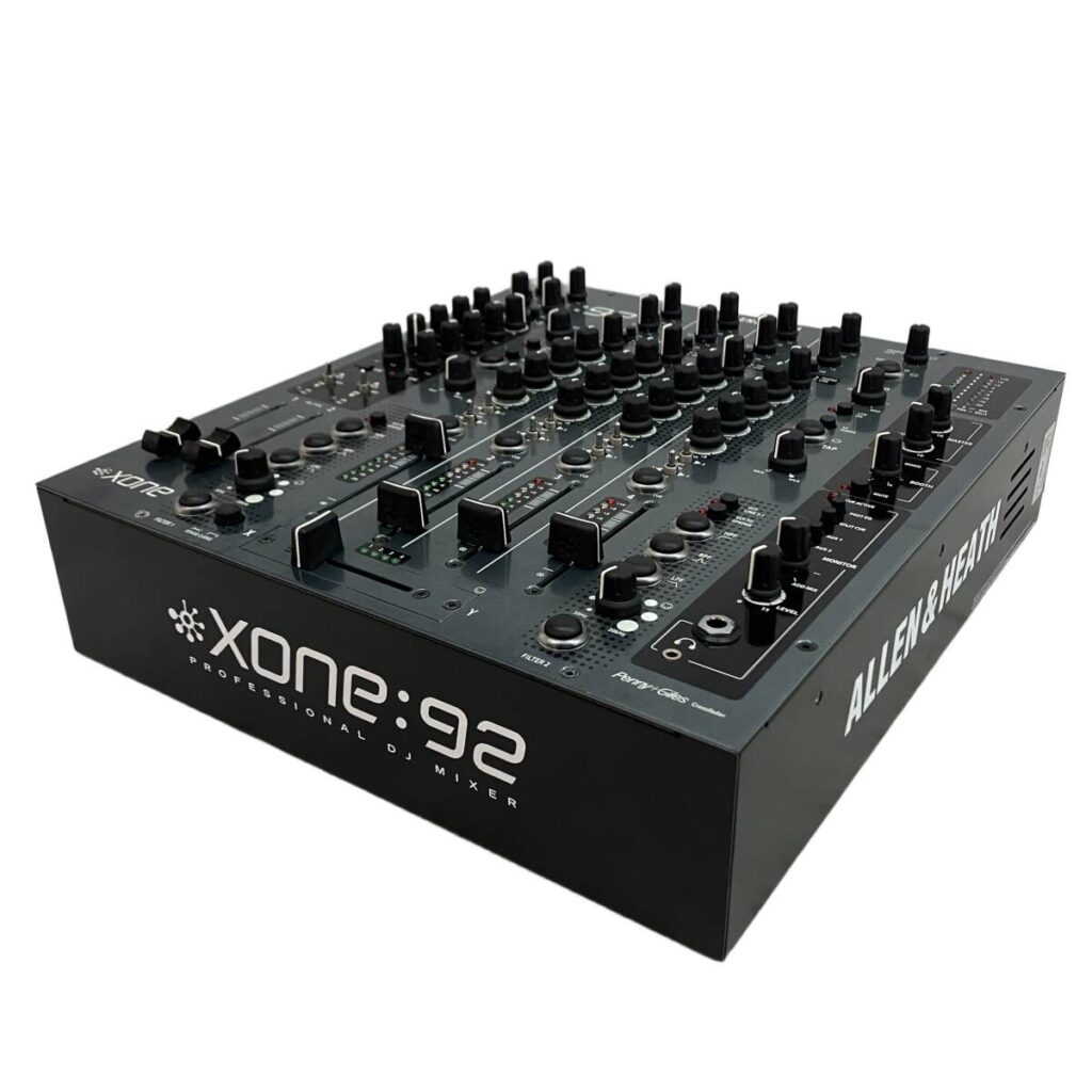 ALLEN&HEATH XONE:92 DJミキサー