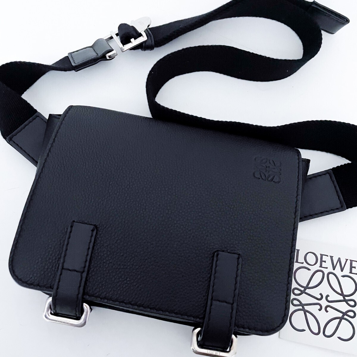 LOEWE ロエベ ミリタリー ベルトバッグ ショルダー レザー