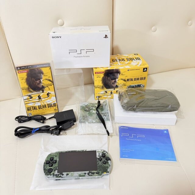 PSP-3000 メタルギアソリッド