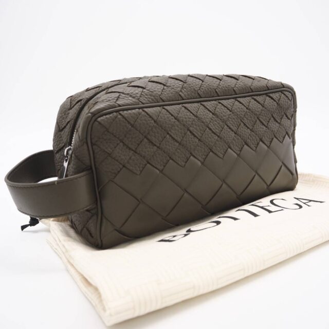BOTTEGAVENETA ボッテガヴェネタ イントレチャート トラベルポーチ