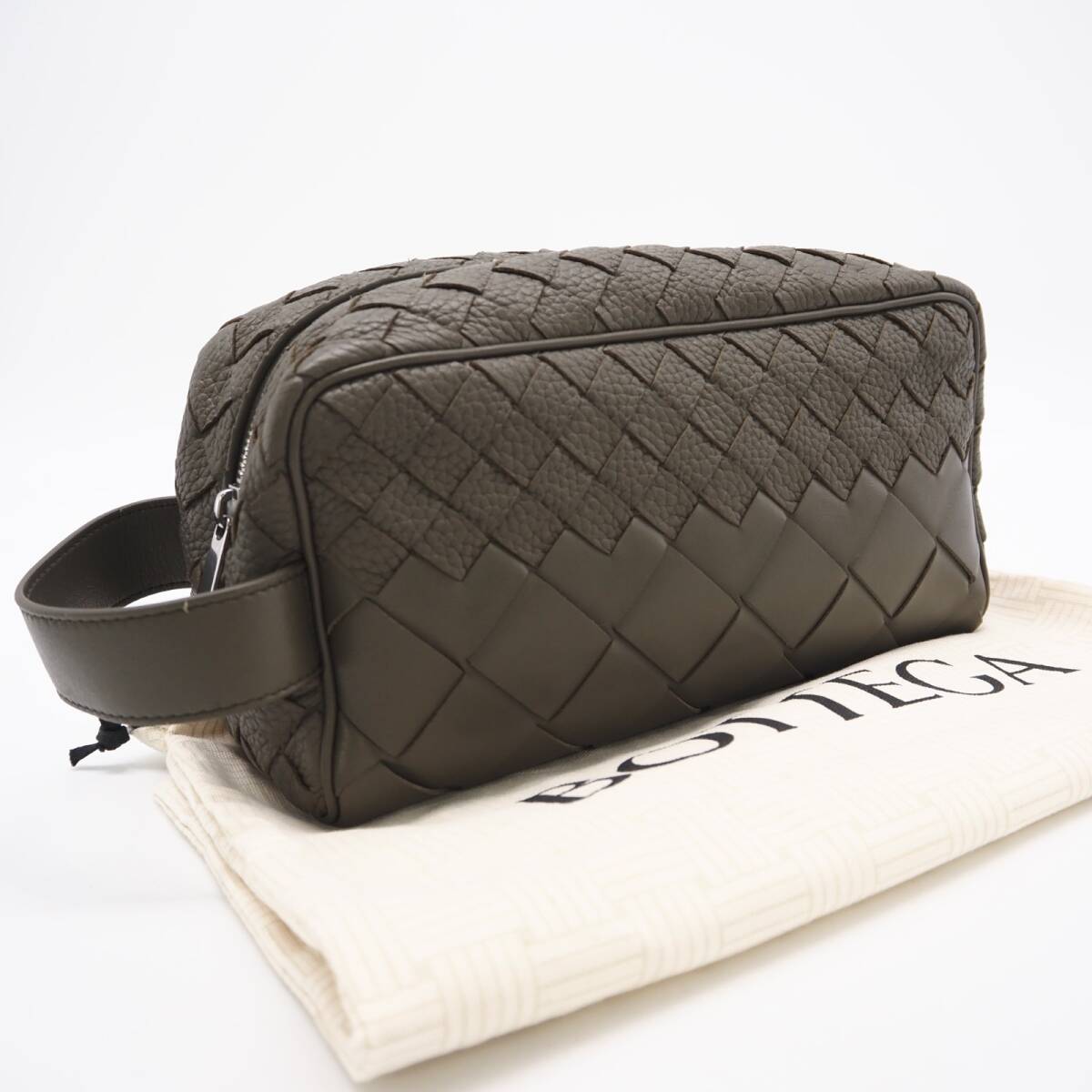 BOTTEGAVENETA ボッテガヴェネタ イントレチャート トラベルポーチ
