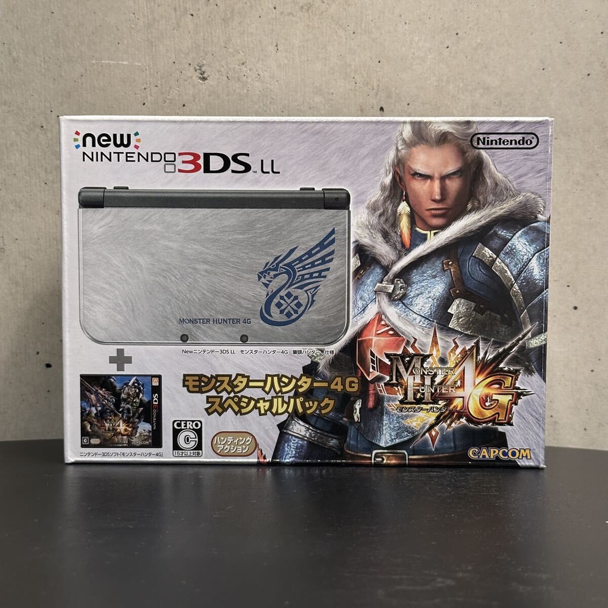 Nintendo New 3DS LL モンスターハンター4G スペシャルパック