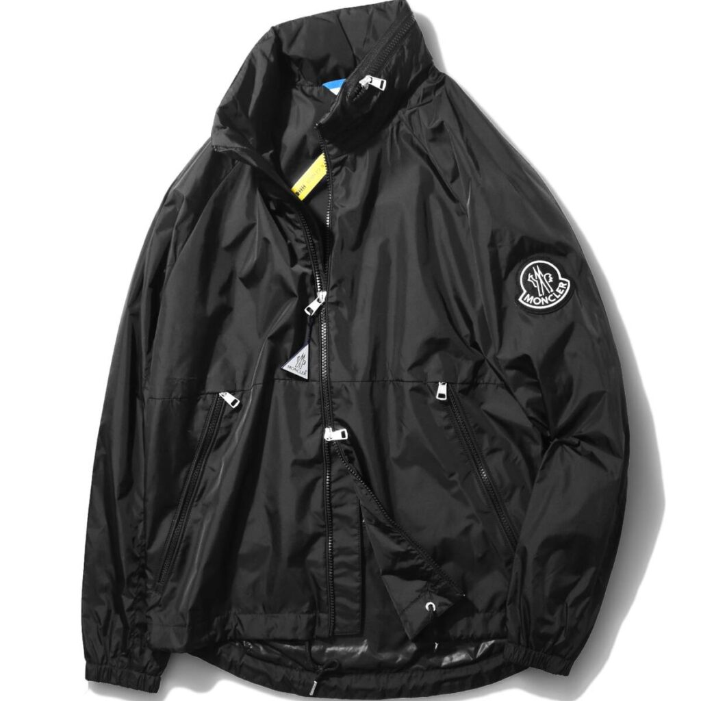 MONCLER モンクレール ナイロンブルゾン ブラック