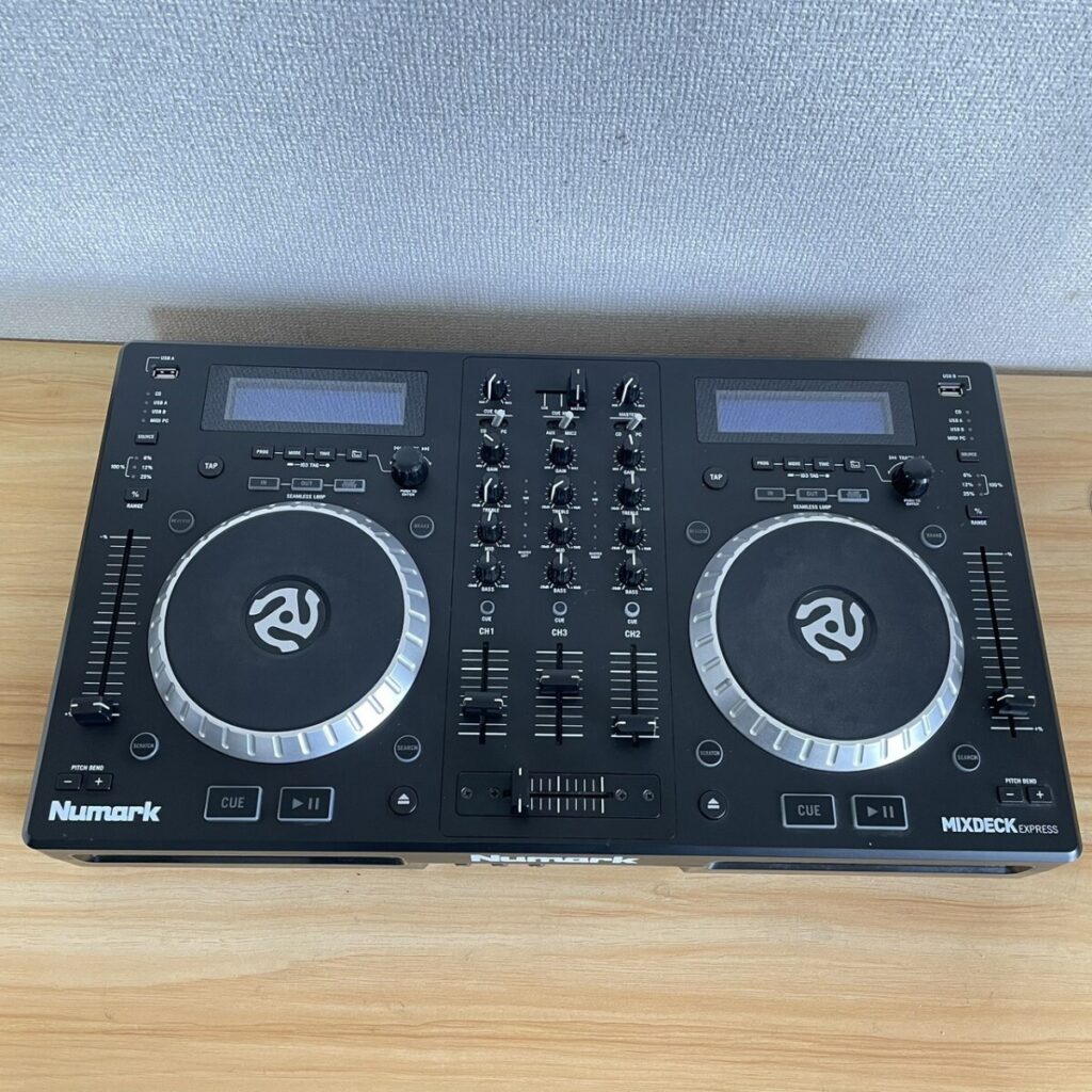 Numark MIXDECK QUAD DJコントローラー