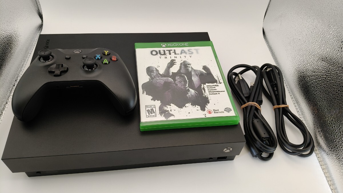 Microsoft Xbox One S 本体 1TB ワイヤレスコントローラー付き