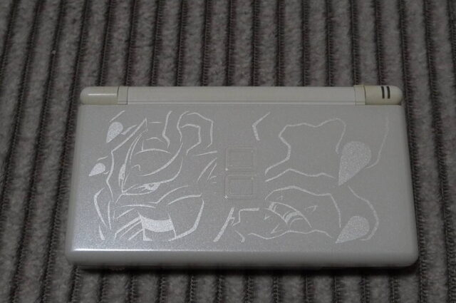 Nintendo ギラティナエディション DS Lite ホワイト